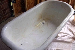 Clawfoot Bathtub Repairs in Nashville - Before 2