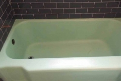 Bathtub Refinishing Nashville - Before