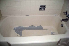 Peeling Bathtub Repairs Nashville - Before