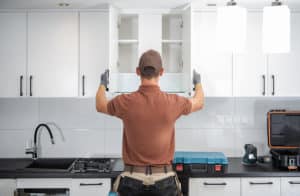 4 FAQs Regarding Cabinet Refinishing